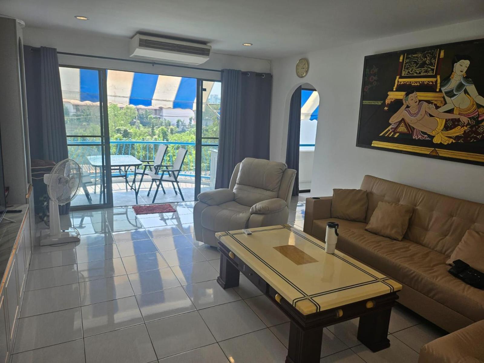 Villa Germania Jomtien Beach Exterior foto