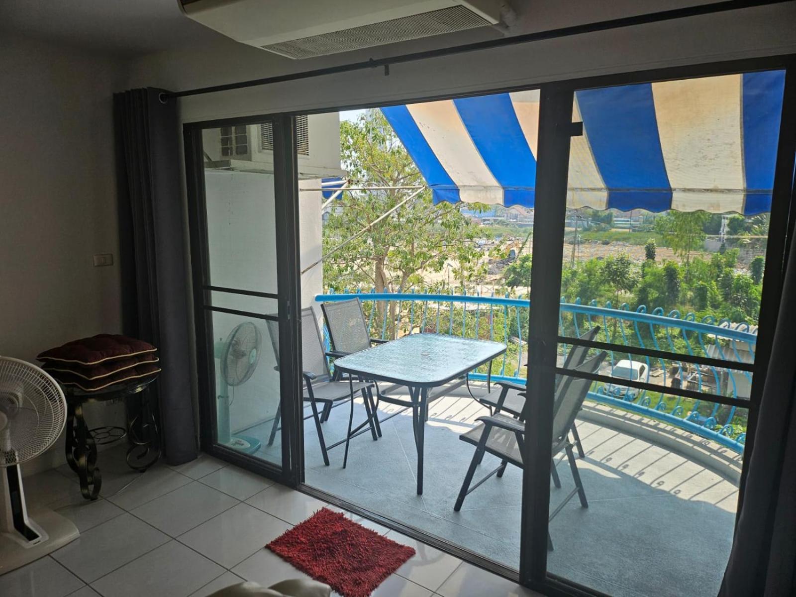 Villa Germania Jomtien Beach Exterior foto
